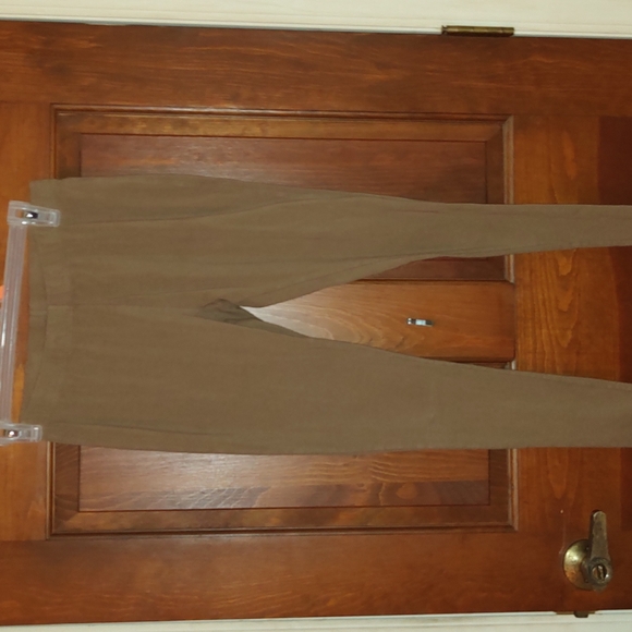 Beige Tights - Picture 2 of 3